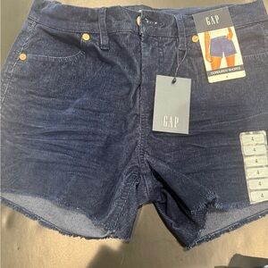 GAP NWT Woman's Gap Cord Shorts Size 4
Medieval Blue